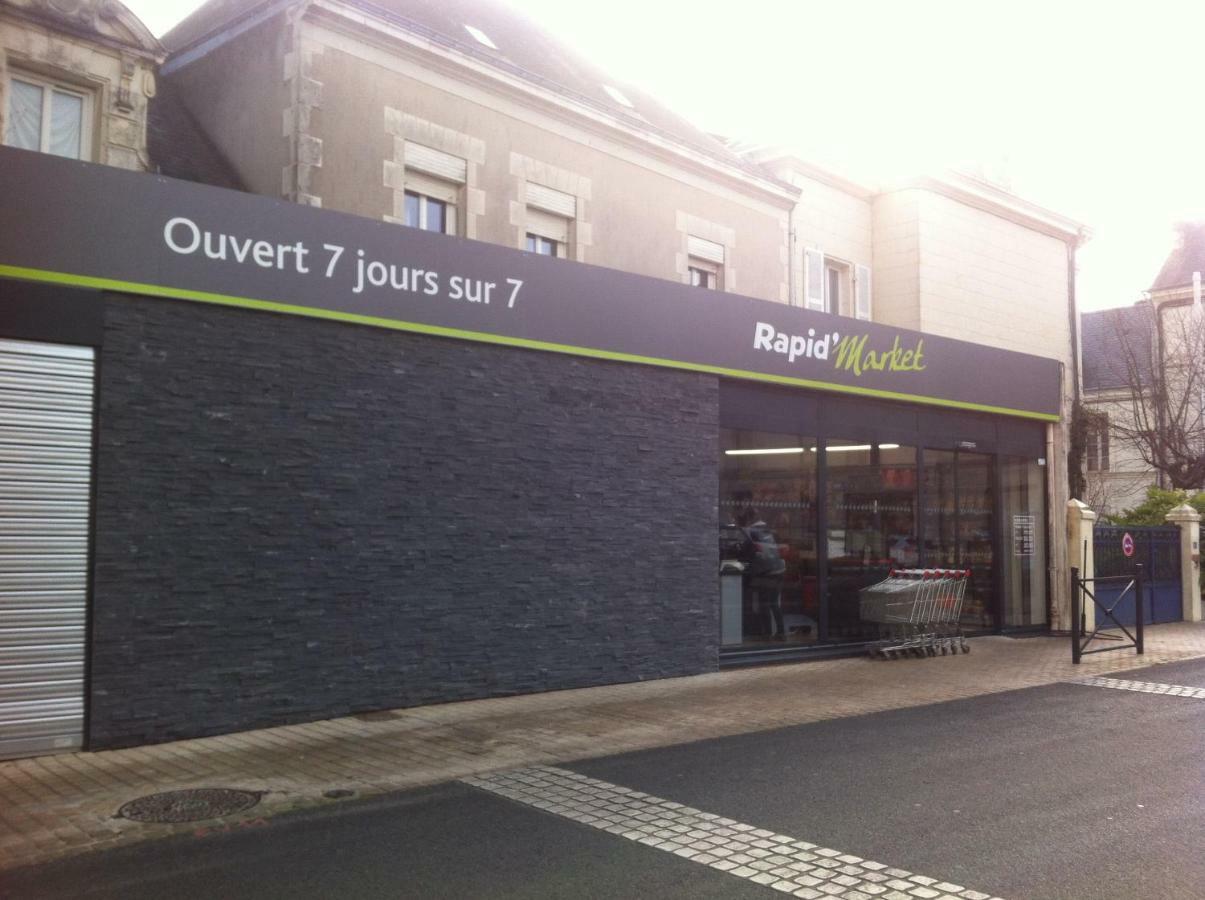 La Petite Echauguette Panzió Jumelles Kültér fotó